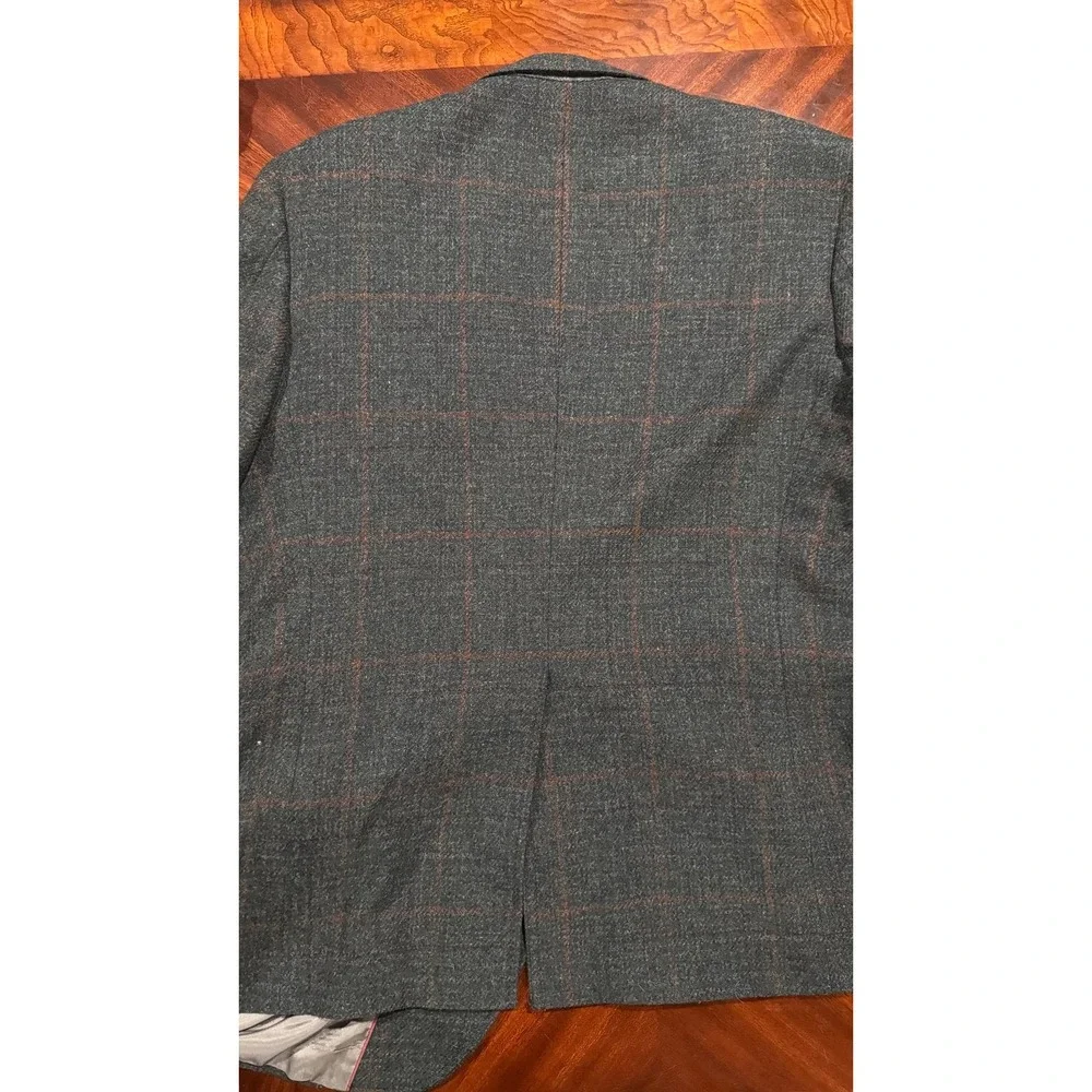 Vintage Red and grayish plaid men's blazer jacket - no size tag fits‎ like large